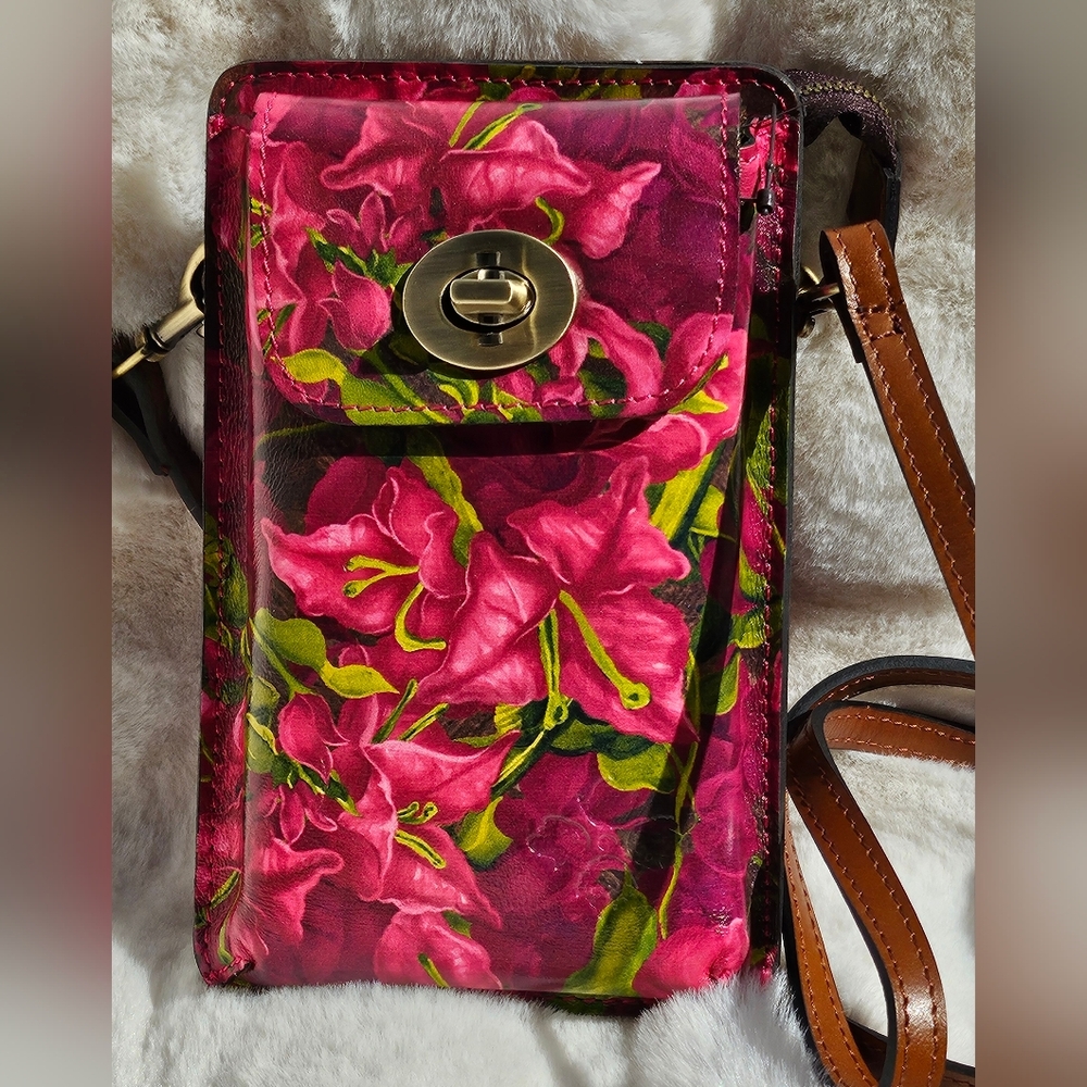 Patricia Nash Leather Felicita Color Bougainvilleas Along the Sea